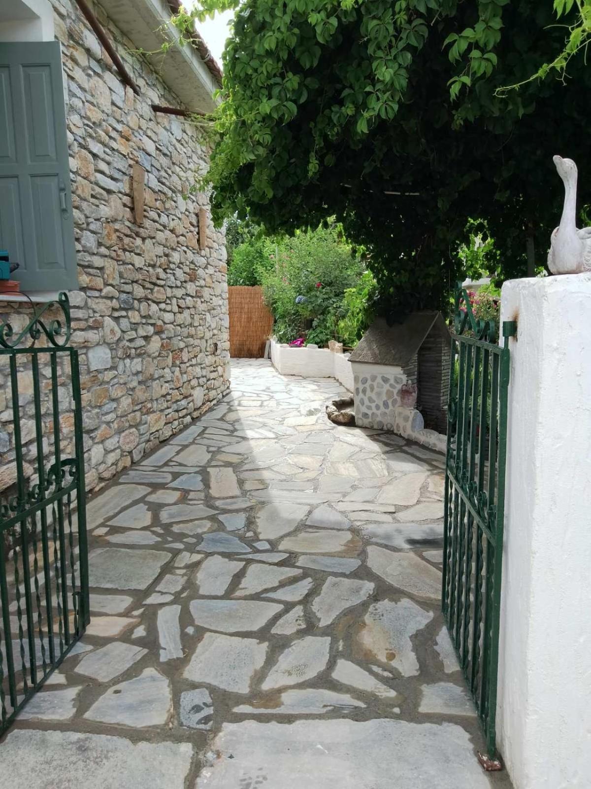 Villa Oneiropetra Luxury House Argalasti Exterior foto